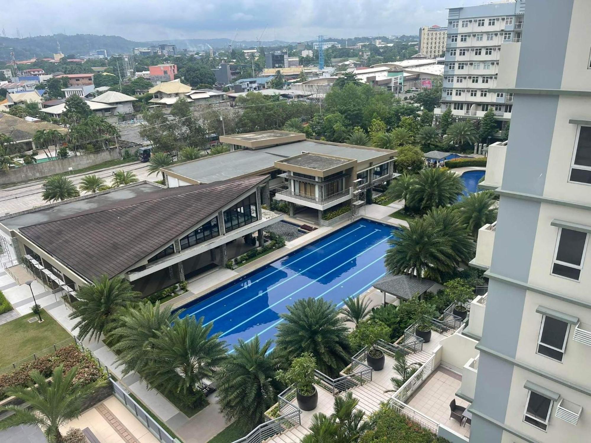Verdon Parc Davao City With Balcony By Darpm Экстерьер фото